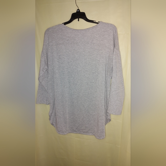 New Directions Studio Curvy, 1X, Gray with Graphic, 3/4 Sleeve, Pre-owned - Picture 5 of 9